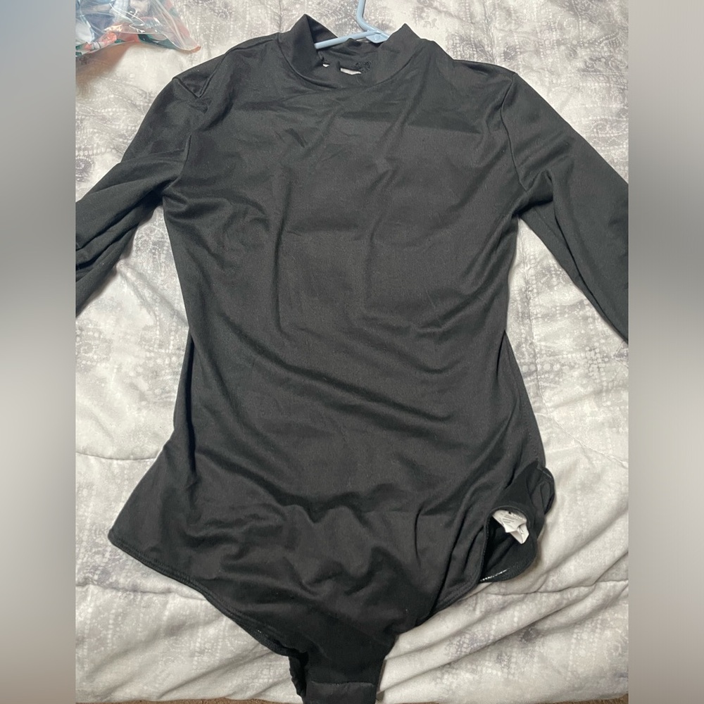Open back body suit